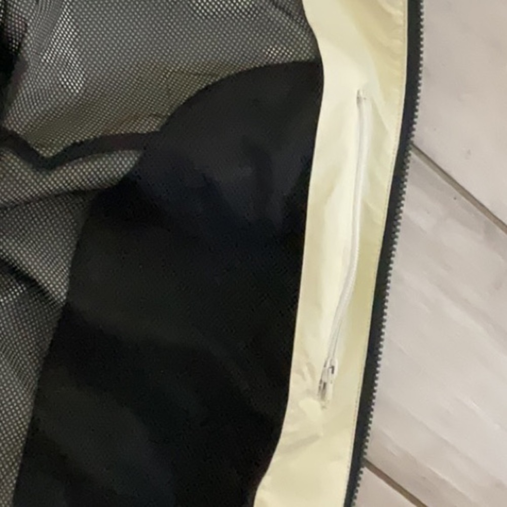 Henri Lloyd Jacket Breeze Black lightweight sailing EUC - Picture 5 of 16